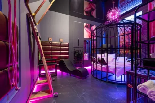 BDSM-ROOM-DESIGN-1.webp
